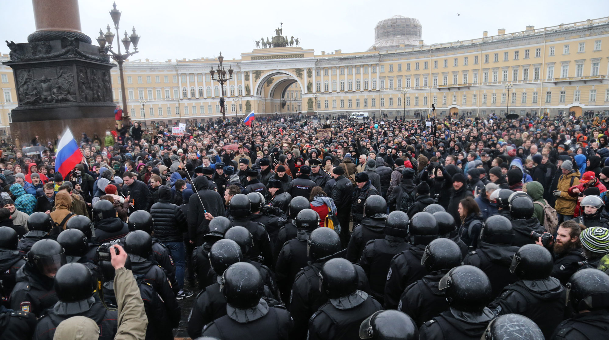 Русские рабы видео. Политические митинги. Политический протест. Политические протесты в России. Протестные настроения.