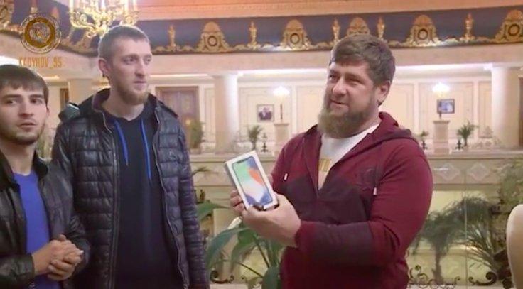 Разместить стихотворение можно в соцсетях с хештегом «НашПрезидентПутин»