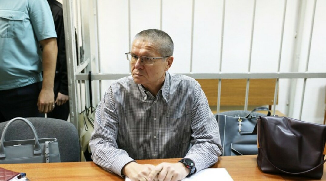 Обвинение продолжит допрос свидетелей