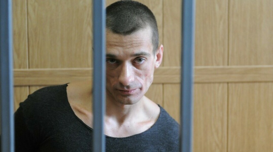 Французы поместили акциониста Павленского в психлечебницу — Daily Storm