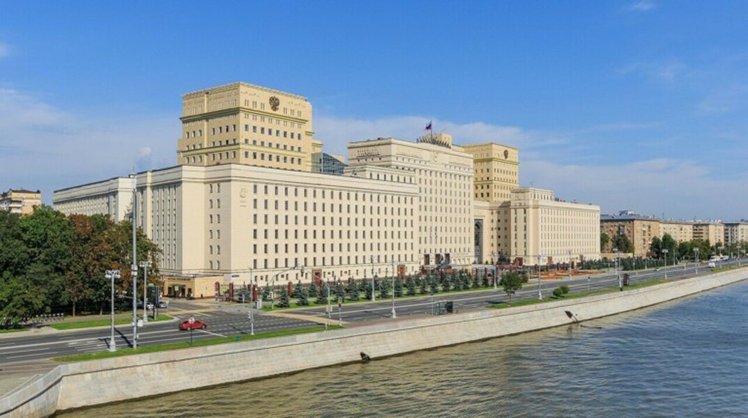 Поставщики лекарств из Чехии и Екатеринбурга пытались обмануть ведомство, переклеив этикетки