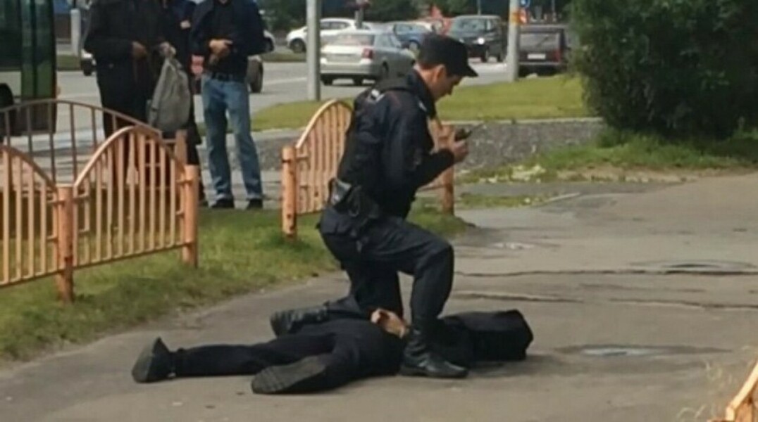 В результате ножевые ранения получили семь человек