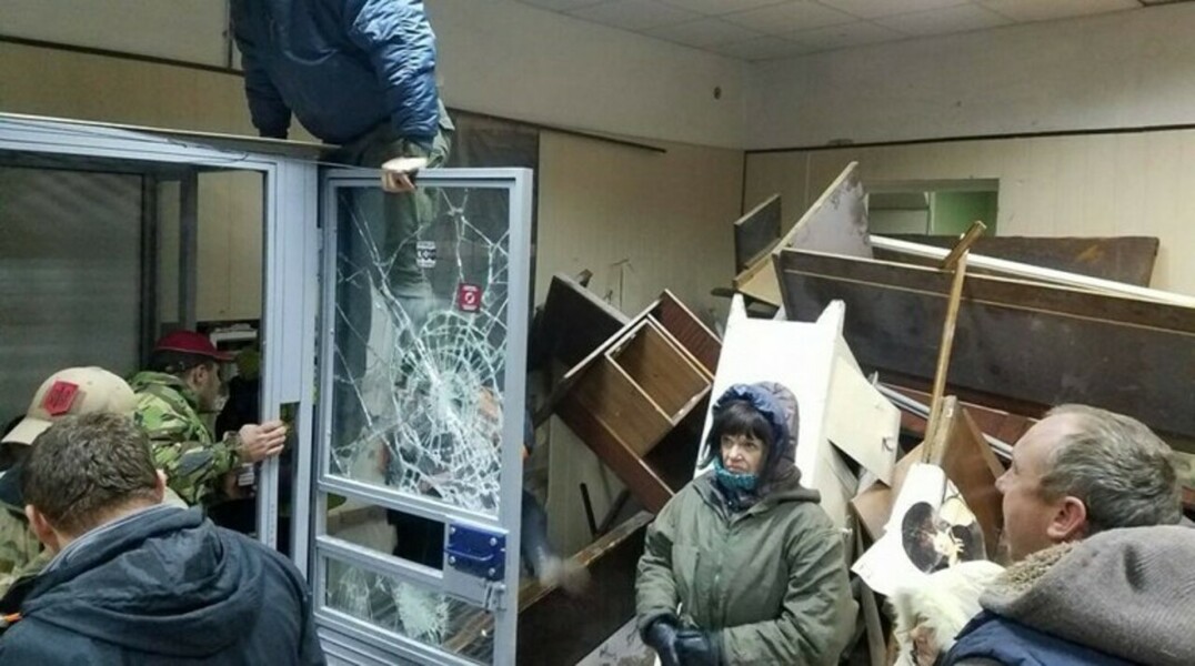 Несколько сторонников лидера Организации украинских националистов были задержаны