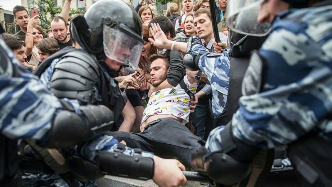 Заявление поступило в связи с обвинениями в адрес росгвардейцев после фестиваля «Нашествие» и протестных акций 12 июня