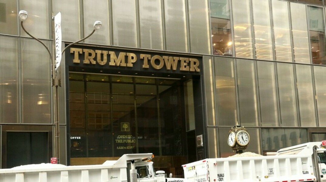 «Нью-Йорк ненавидит вас»: Трампа встретили массовой акцией протеста у Trump Tower — Daily Storm