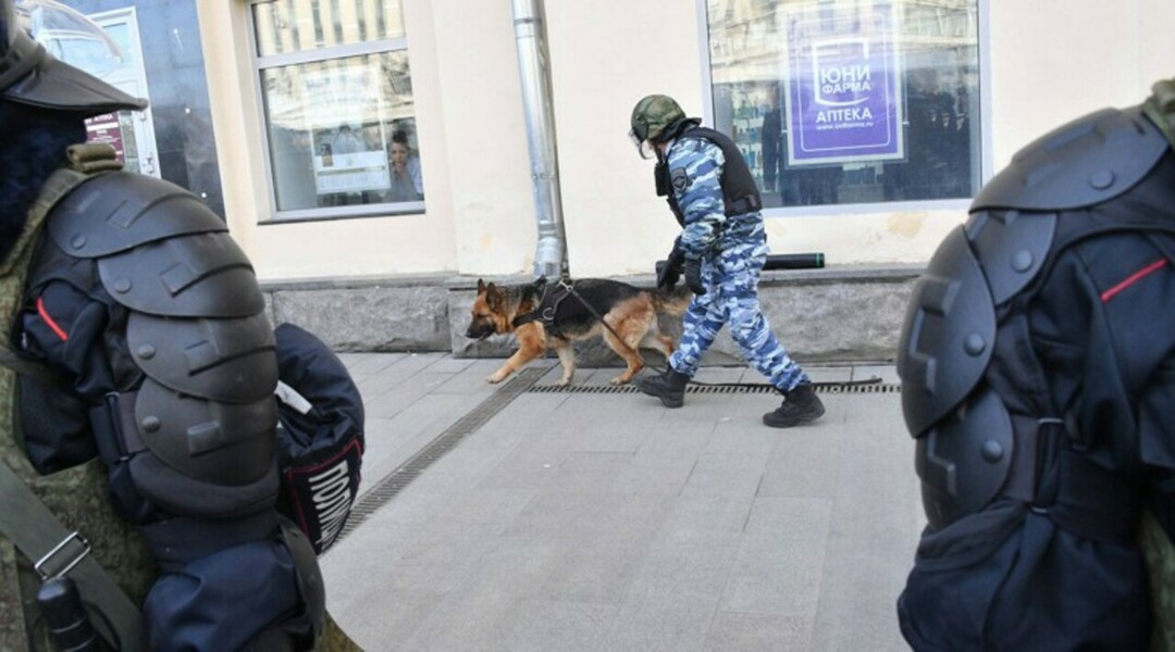 В Кремле считают, что важно избегать любых противозаконных действий