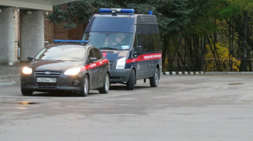 Столичные власти зимой 2016 года заплатили более четырех миллионов за три тысячи КамАЗов снега, но и деньги, и снег пропали