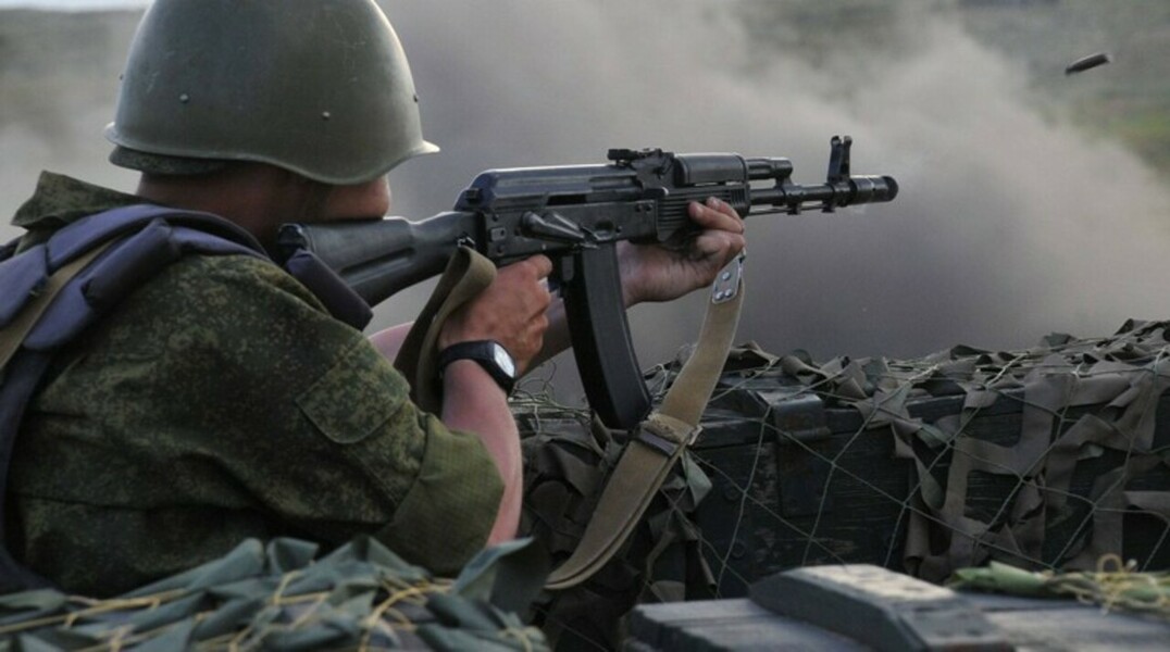 Еще в мае прошлого года Агеев уволился в установленном порядке в запас