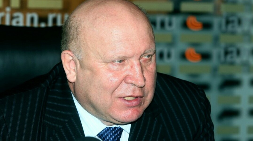 По данным газеты, глава региона согласовал свою отставку с администрацией президента