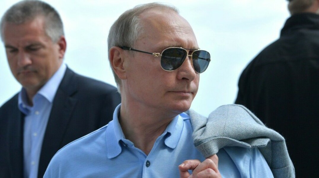 Визит Путина вызвал бурю эмоций у жителей белгородского микрорайона