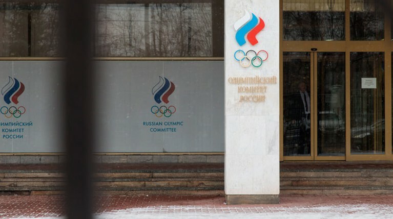 В Минспорте России подтвердили, что ОКР ведет переговоры по вопросу допуска спортсменов на Игры в Пхенчхане