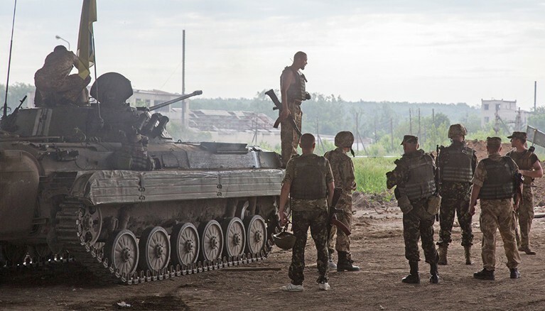 Украинские военные заявили о захвате села в нейтральной зоне Донбасса — Daily Storm