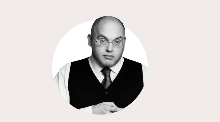 Известный политтехнолог Вячеслав Смирнов рассказал «Шторму» о голых королях в политике, продажности СМИ и о любви избирателей к «горячему» контенту