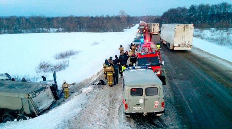 Ранее стало известно о госпитализации четырех пострадавших с места ДТП