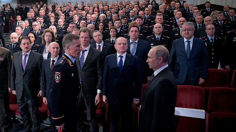 Путин недоволен уровнем раскрываемости преступлений — Daily Storm
