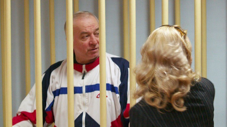 СМИ: Вместе с экс-полковником ГРУ Скрипалем отравились полицейские — Daily Storm