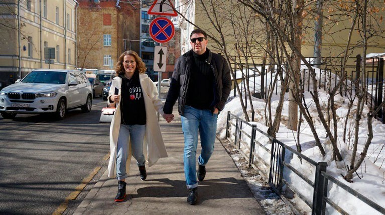 Политик посетила избирательный участок последней из кандидатов на пост президента