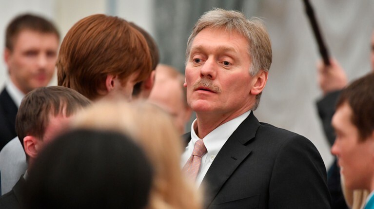 Песков не стал критиковать Макаревича за «злобных дебилов» — Daily Storm