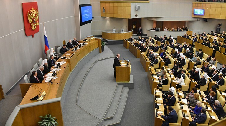 В Госдуме призвали РБК «хорошо подумать» над отзывом журналистов из-за Слуцкого — Daily Storm