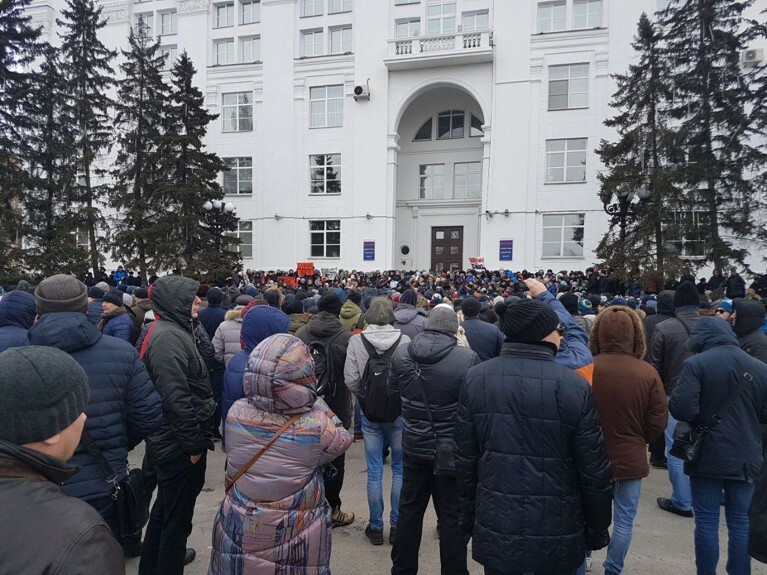 Участники митинга в Кемерове потребовали честных выборов — Daily Storm