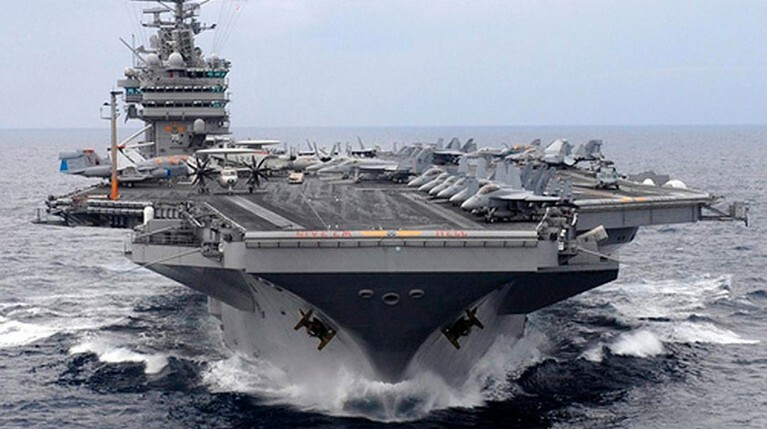 США направляют в Средиземное море ударную группу с авианосцем — Daily Storm