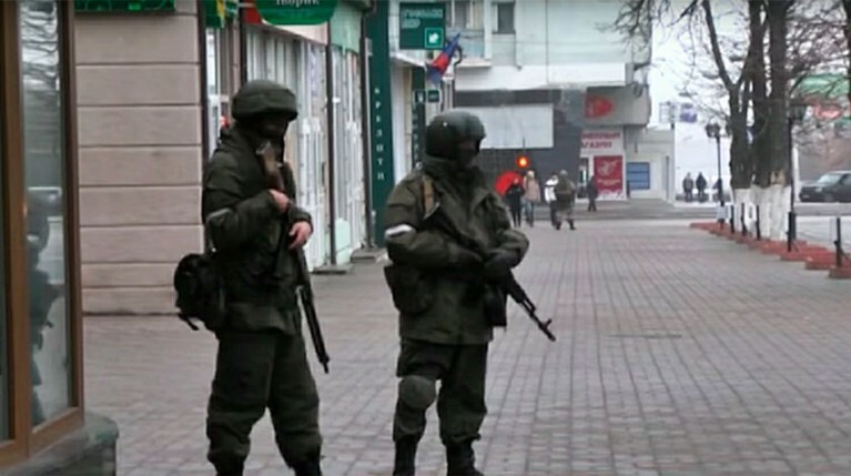 В ЛНР заявили об обстреле бронетехники, подготовленной к параду Победы — Daily Storm
