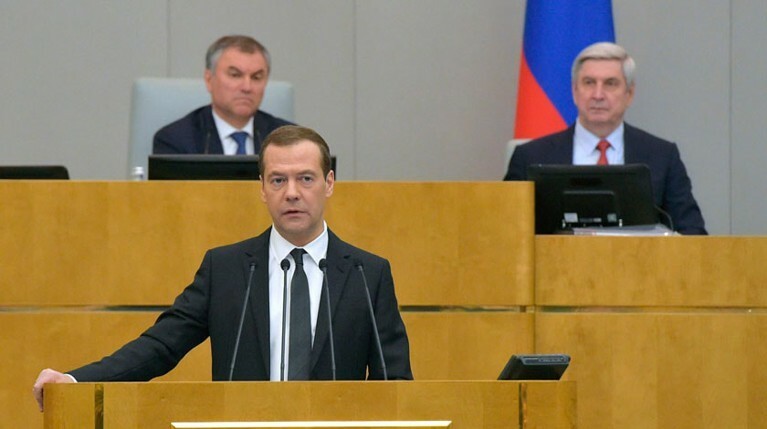 Медведев: Отвечая на хамское поведение США, главное — не навредить себе — Daily Storm
