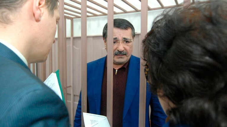Экс-верхушка дагестанского правительства проведет под стражей еще полтора месяца — Daily Storm