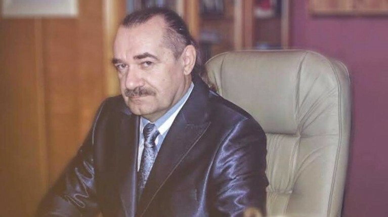 Александр Ремпель регулярно делает политические прогнозы и ранее заявил, что Навальному «с такой фамилией» никогда не стать главой России