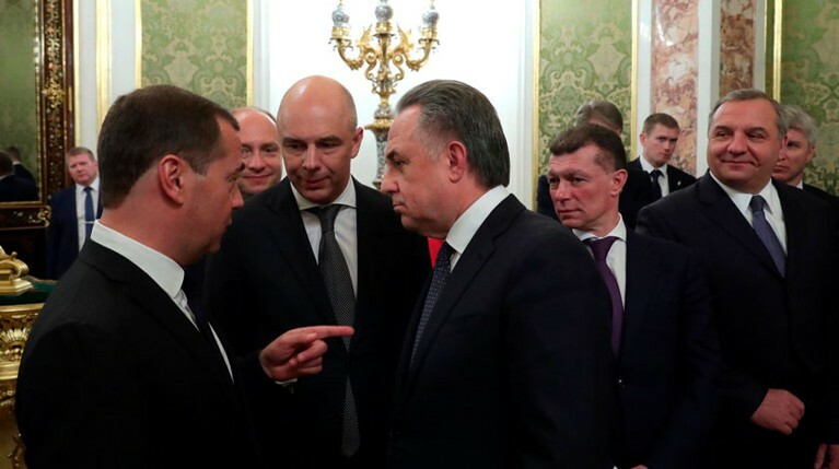 «Мельдоний вместо бетона?»: россиян рассмешила идея Медведева сделать Мутко вице-премьером — Daily Storm