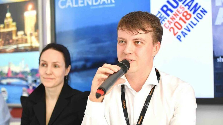 Русский режиссер, получивший приз в Каннах, займется фильмами о Древней Руси и запиливании дверей