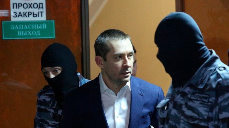 СМИ: Изъятые по делу полковника Захарченко деньги украли — Daily Storm
