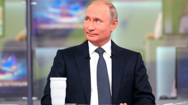 Путин назвал ключевой задачей значительное увеличение доходов пенсионеров — Daily Storm