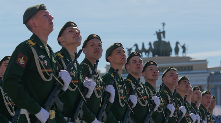 Военные намерены также разрешить ограниченно годным пройти вторую медкомиссию, чтобы получить возможность попасть в армию Фото: © GLOBAL LOOK press/Irina Motina