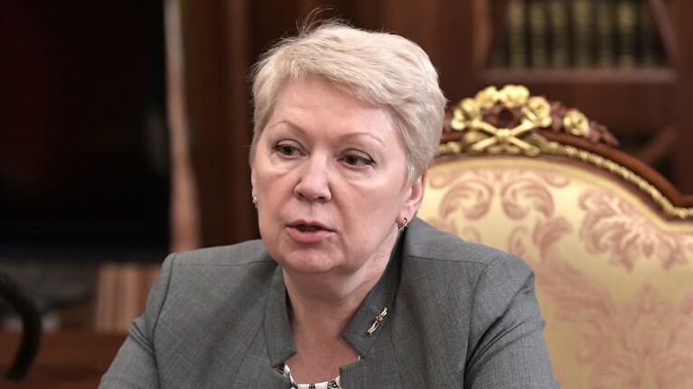 Минпросвещения внедрит систему распознавания лиц в школы — Daily Storm
