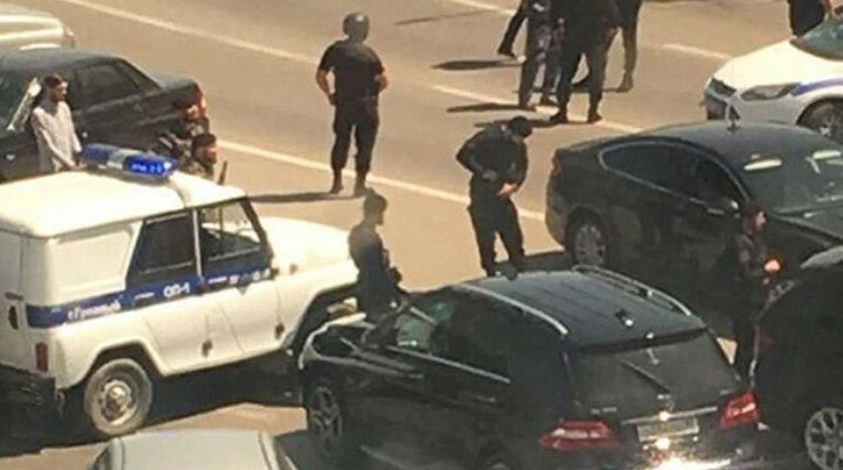 Сбивший полицейского в Грозном «мерседес» был зарегистрирован в Дагестане — Daily Storm