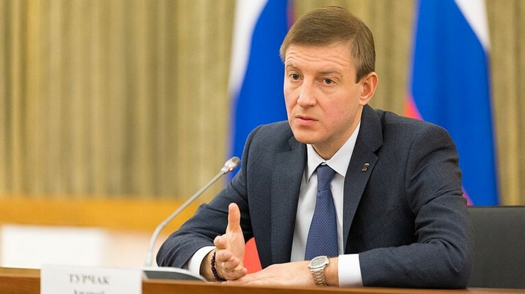 «Единая Россия» внесет в Думу законопроект об отмене пенсионных льгот депутатам и сенаторам — Daily Storm