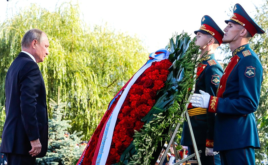 Атомный крейсер затонул в Баренцевом море 12 августа 2000 года во время военно-морских учений Фото: © kremlin.ru