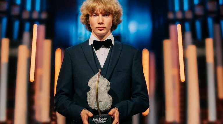 16-летний музыкант из Санкт-Петербурга играет на фортепиано с шести лет Фото: © youngmusicians.tv