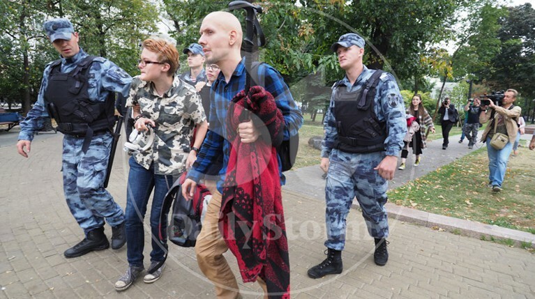 Шестерых участников «бессрочного протеста» задержали в центре Москвы — Daily Storm