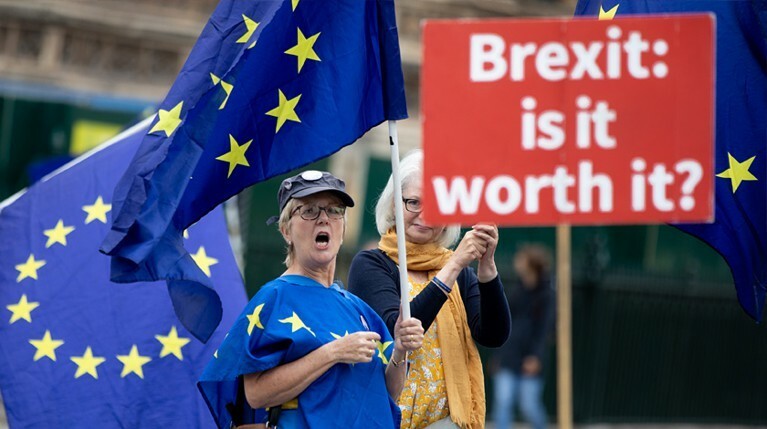 Британские консерваторы готовят вотум недоверия Терезе Мэй из-за Brexit — Daily Storm