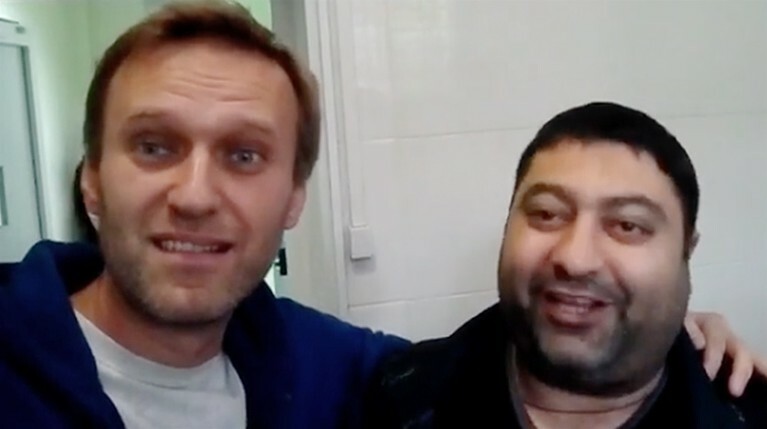 Сокамерник Навального спел для его жены — Daily Storm