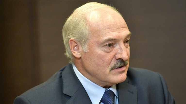 Лукашенко объяснил, почему в Белоруссии нет паленой водки — Daily Storm