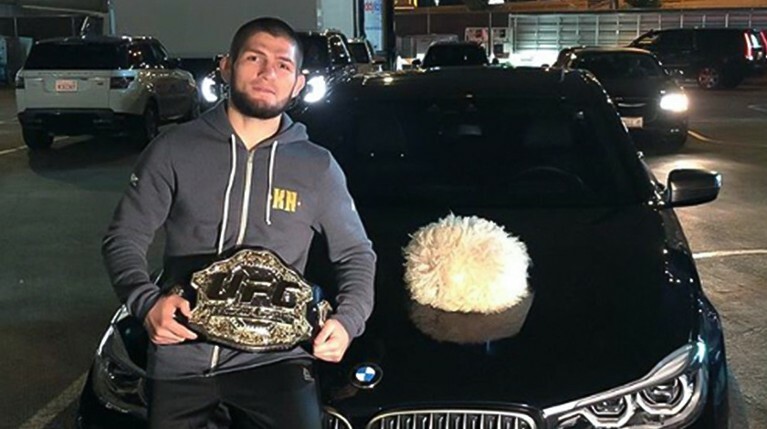 В ответ глава бойцовского чемпионата пошутил, что расскажет все отцу чемпиона