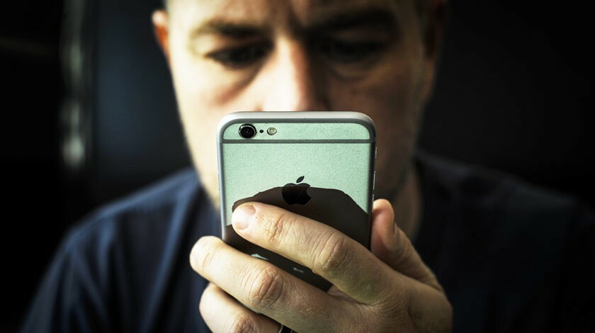 Dailystorm - Власти Дагестана пообещали жителям iPhone за доносы