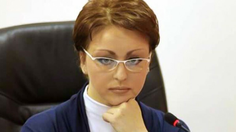 «Статус не позволяет»: саратовский министр отказалась жить на прожиточный минимум — Daily Storm
