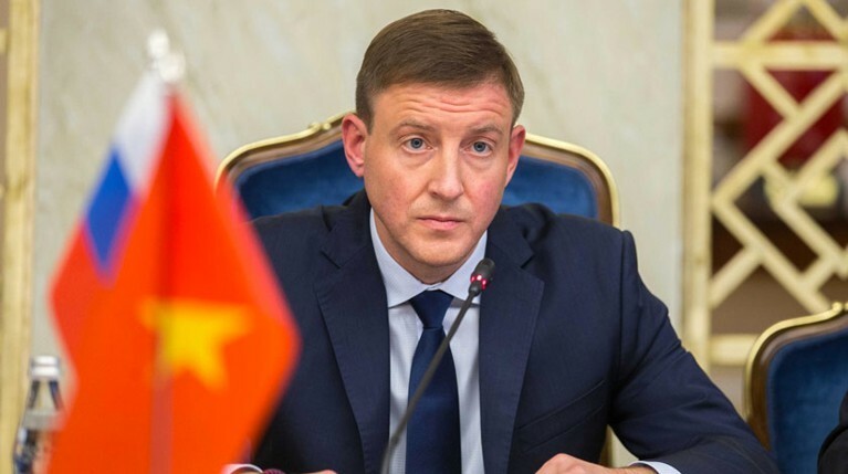 Турчак потребовал от Мединского не выдавать прокатное удостоверение фильму «Праздник» — Daily Storm