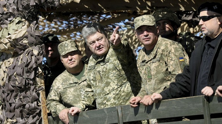 Порошенко прочертил морскую границу в Черном и Азовском морях — Daily Storm