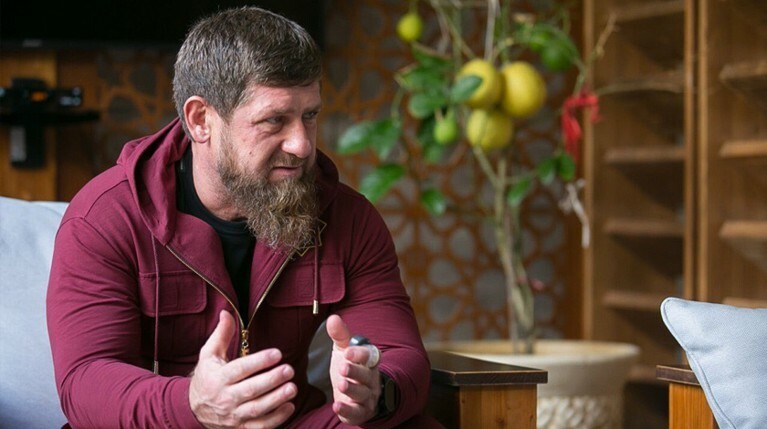 Диалог состоялся в корректной, безэмоциональной форме, отметил глава Чечни