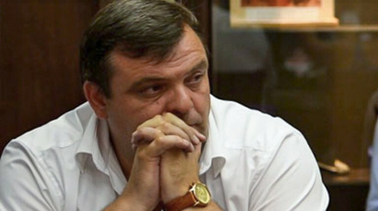По версии следствия, Иван Бомбергер выдал разрешение на строительство домов в границах охранной зоны линии электропередач